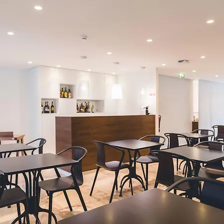 Center By Alboi Group Hotell