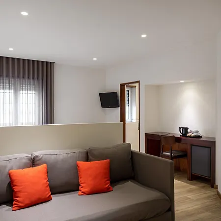 Hotel Center By Alboi Group 3*