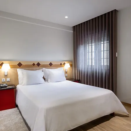 Center By Alboi Group 3*