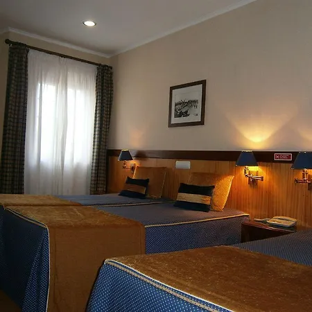 Center Hotel 3*