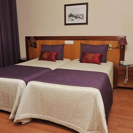 Center By Alboi Group מלון 3*