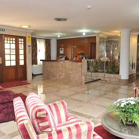 Center By Alboi Group 3*