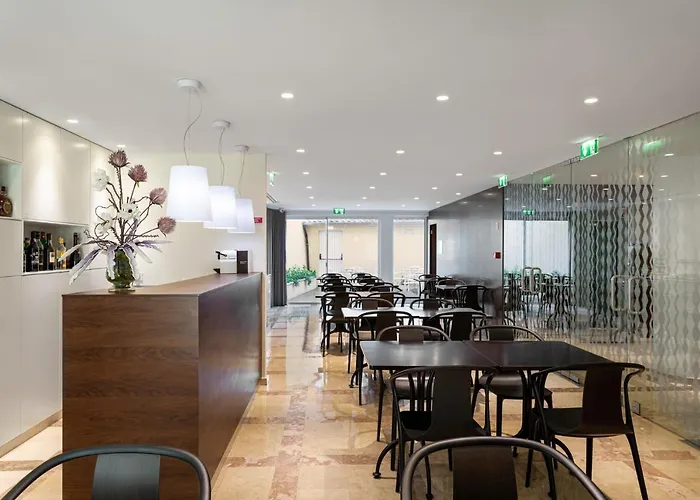 فندق Center By Alboi Group