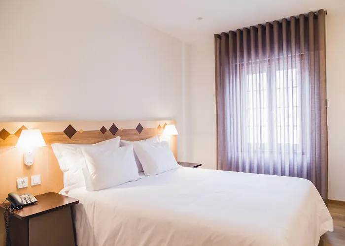 فندق Center By Alboi Group 3*