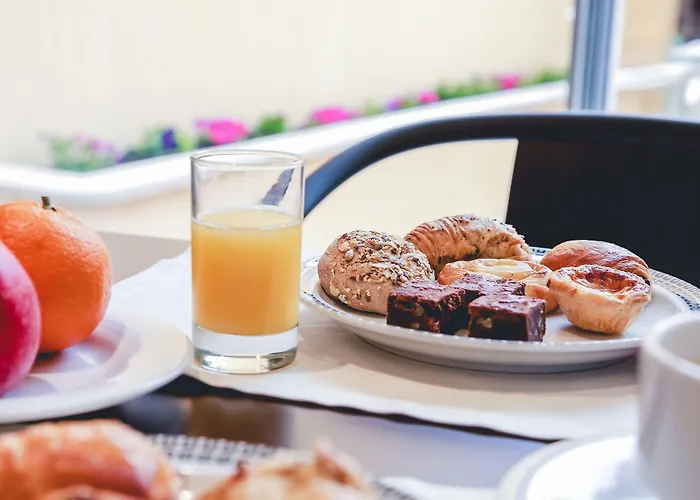 Center By Alboi Group 3*