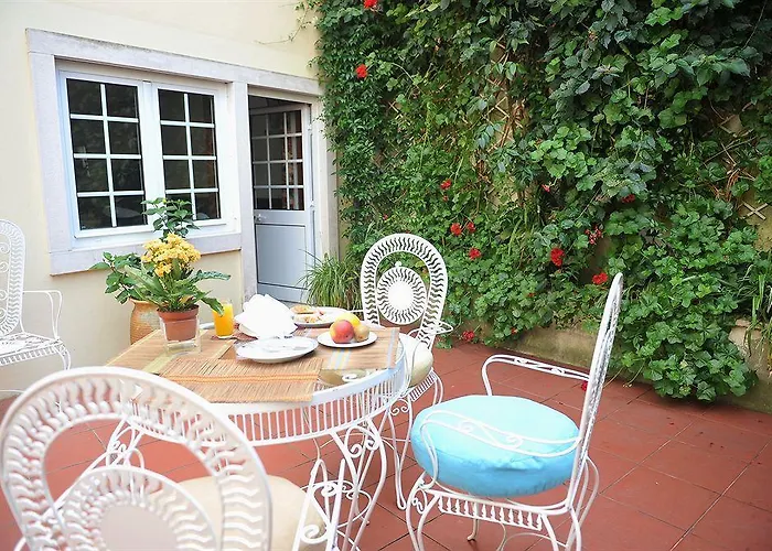 Center By Alboi Group 3* أفيرو