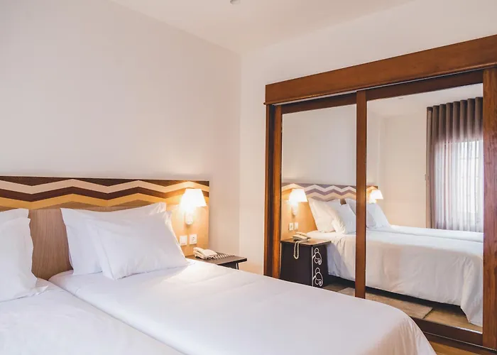 Center By Alboi Group מלון 3*